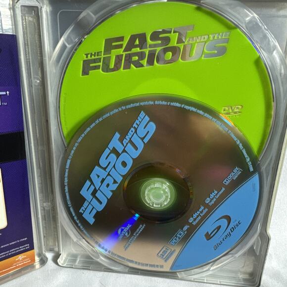 The Fast and The Furious (Blu-ray) Limited Edition Steel-book Edition DVD - Picture 5 of 8